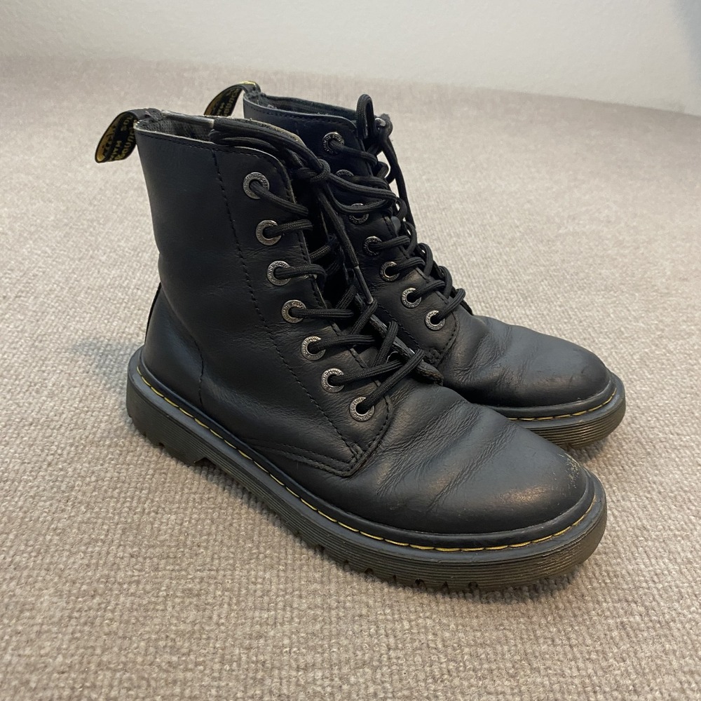 Dr. Martens Luana Boots Womens Size 7 Black Leather Ankle Combat Lace Up Grunge